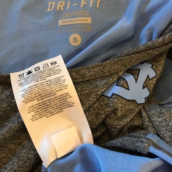 Nike Dri-Fit North Carolina Tar Heels gray sleeveless tank shirt Women’s Small‎ - Picture 4 of 4